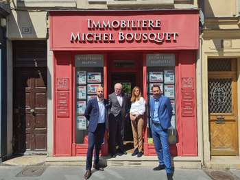 Cession FDC maroquinerie 80m² à Versailles centre