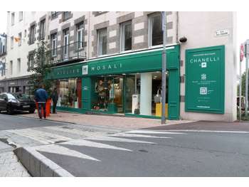 A vendre FDC concept store à Granville