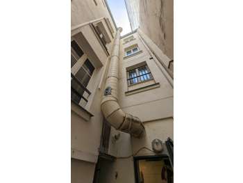 Vente restaurant d'angle avec terrasse à Paris 17