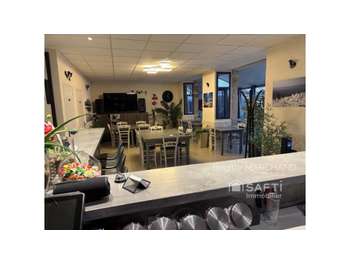 AV FDC bar restaurant épicerie à Freycenet-la-Tour