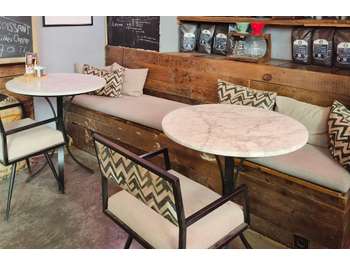 Coffee shop