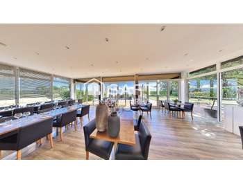 AV restaurant vue exceptionnelle sur l'estuaire 33