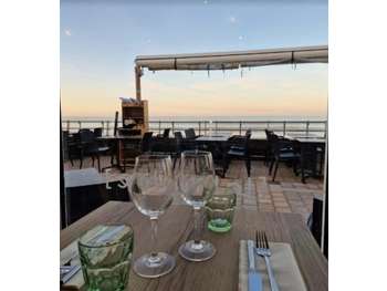 FDC restaurant vue mer à vendre à Saint Gilles