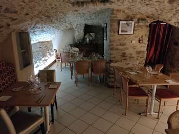 Vente restaurant traiteur en centre ville de Laval
