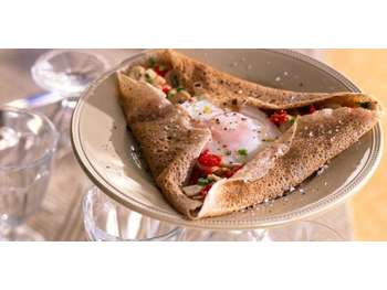A vendre crêperie + studio à Vannes centre ville