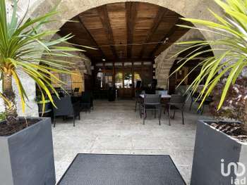 Vente bar restaurant au centre de Castelsagrat