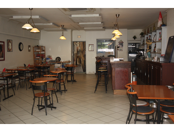 Vente bar petite brasserie en petit village 33