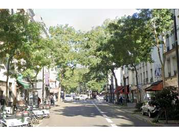Vente café bar brasserie terrasse en angle à Paris