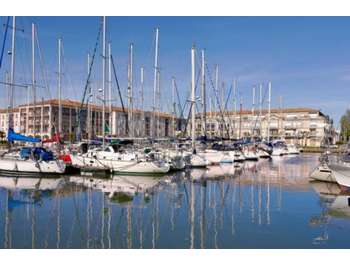 Bar Brasserie à vendre avec vue Port de Rochefort
