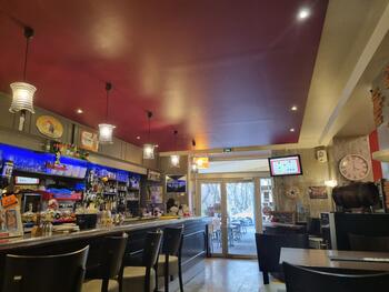 Vente bar restaurant murs et FDC Dignes les Bains