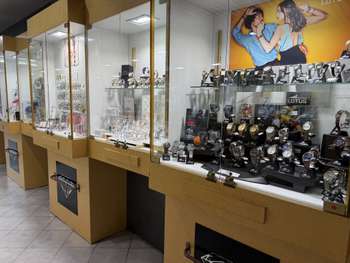 A VENDRE – BIJOUTERIE • HORLOGERIE • JOAILLERIE
