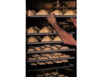 BOULANGERIE-PÂTISSERIE AVEC LOGEMENT - SECTEUR