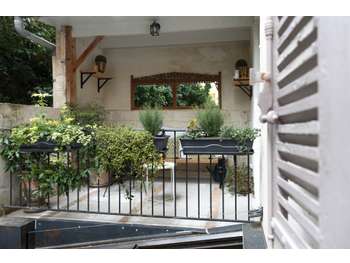 Vente  Boutique hôtel proche Palais des papes