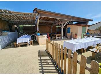 Vente pizzeria avec murs de 110m² à Neulise