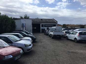 Vente garage auto en sortie de village du 47