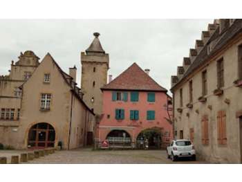 MURS et FONDS RESTAURANT dans MONUMENT HISTORIQUE