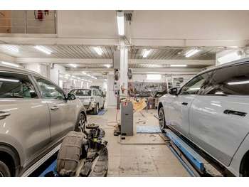 AV garage automobile sous enseigne Ille-et-Vilaine