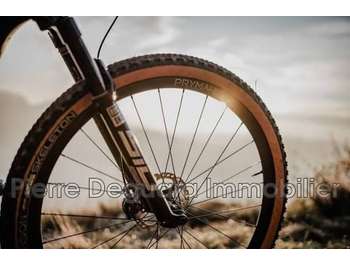 AV FDC cycle 165m² en station prox de Montpellier