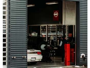 À céder garage automobile en péri de Bordeaux
