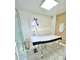 Vente institut de beauté 55m² à Nîmes 7 collines