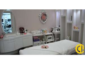 Vente  Beaut&eacute; - Esth&eacute;tique - Coiffure TASSIN LA DEMI LUNE