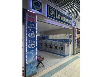 AV laverie automatique centre commercial AUCHAN