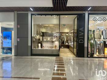 AV superbe boutique bijoux St-Clément-de-Rivière