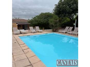 Vente Gîtes studios sur axe Aubenas Nîmes