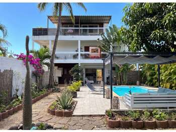 Vente structure d'hébergement 300m² à la Réunion