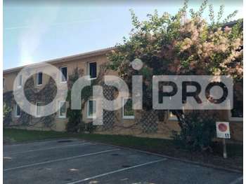 Vente murs et fonds hôtel à Bourg en Bresse Sud