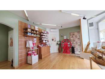 AV murs et fonds vins et spiritueux à Bourges