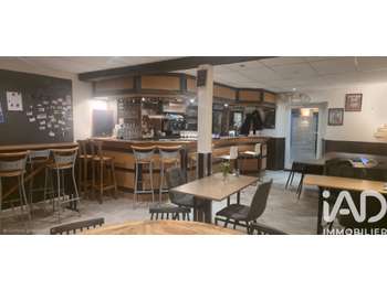 AV bar restaurant avec logement 95m² à Évellys