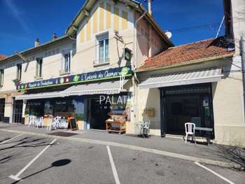 Fonds de commerce à vendre empl N°1 St Auban