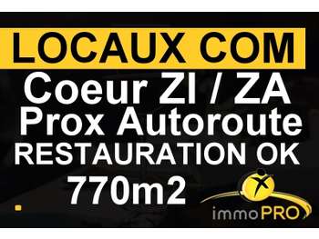 Vend murs commerciaux de 776m² à Villefranche