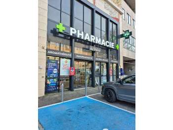 Vente pharmacie moderne axe stratégique Vaucluse