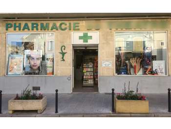 A vendre pharmacie en centre‑ville du Vaucluse