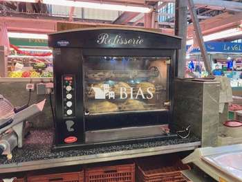 Vente charcuterie sous marché couvert 93