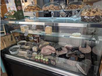Vente restaurant italien et épicerie fine Castres