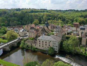 Vente bar restaurant 60 couverts à Guéret empl N°1