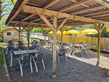 À CÉDER - BAR-RESTAURANT AU CŒUR DU MASSIF DES BA