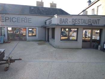 AV restaurant trad. + logement en Manche🍽️🏡 (50)