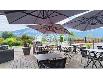 Vente bar restaurant glacier à Montalieu-Vercieu