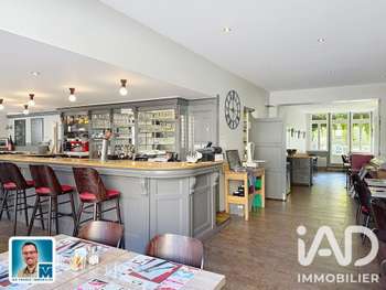 Vente restaurant en centre ville à Nogent-le-Roi