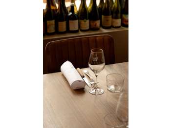 AV FDC restaurant lic IV Square Trousseau 75012