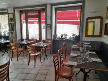 AV restaurant traditionnel à Priay Rivière d'Ain
