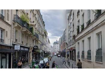 Vente restaurant 75010 Fbg St Denis empl n°1