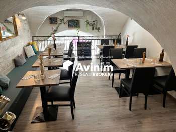 Vente restaurant au coeur du village de Venelles