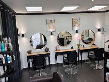 Vente salon de coiffure à Pomerol