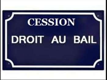 Cède bail jolie boutique 45 m² en rue commerçante