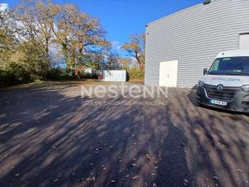 A vendre local d'activité 1500m² en ZA sur Vannes 